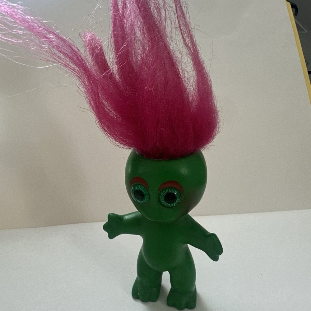 Vintage 1964 L. KHEM MOON GOON GREEN ALIEN Troll With Bright Pink Hair